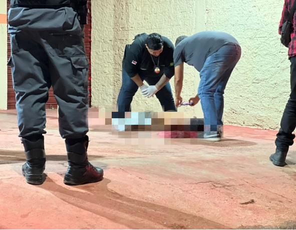 Homem é morto a tiros em mercadinho no Amazonas