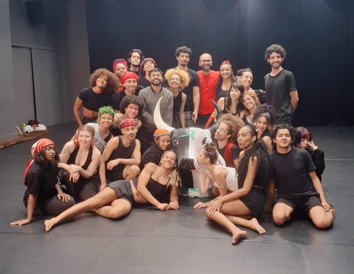 Coreógrafo amazonense encerra participação na São Paulo Escola de Dança com apresentação de boi-bumbá