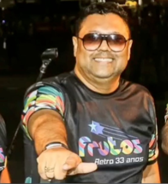 Vocalista do 'Frutos do Pagode', Tarcízio Matos morre em Manaus