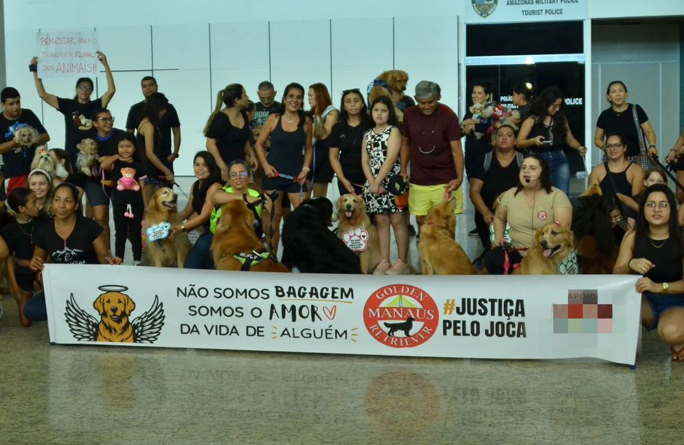 Donos de pets fazem protesto em aeroporto de Manaus após morte do cão Joca