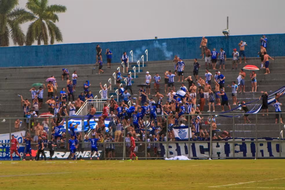 Nacional e São Raimundo vencem e garantem vaga nas semifinais do Campeonato Amazonense 2024