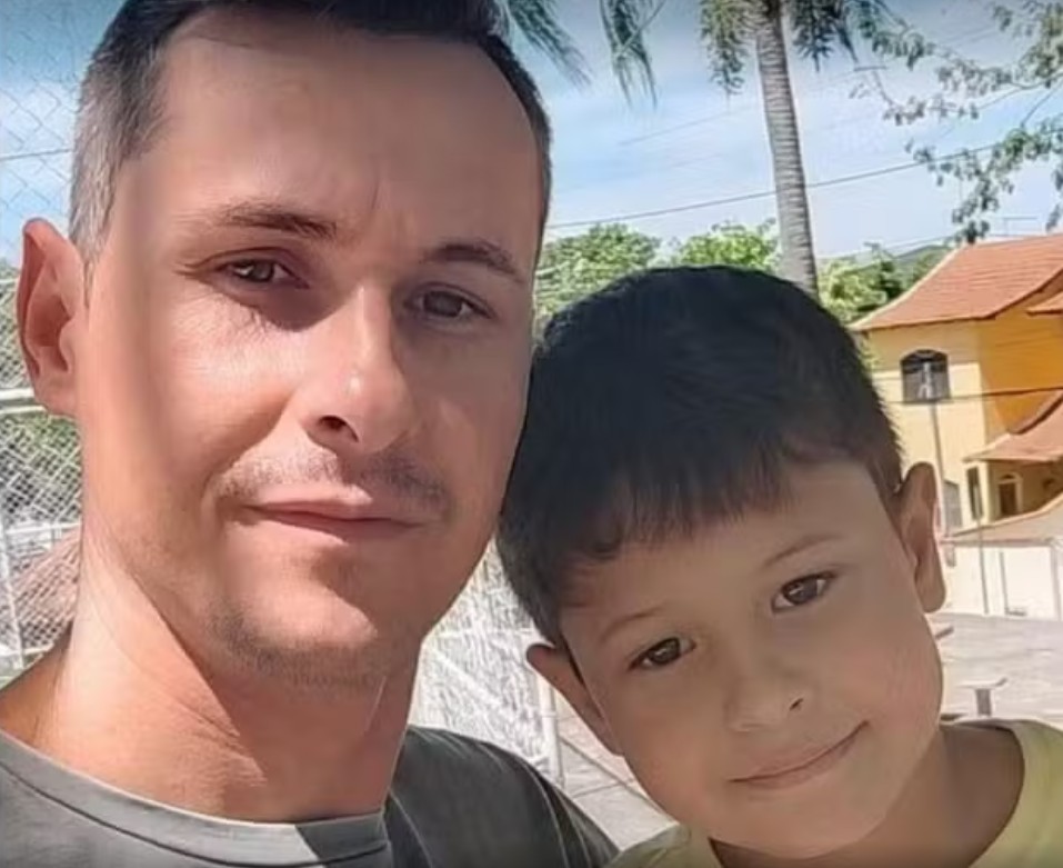 Pai tenta salvar filho de afogamento e os dois morrem no Espírito Santo