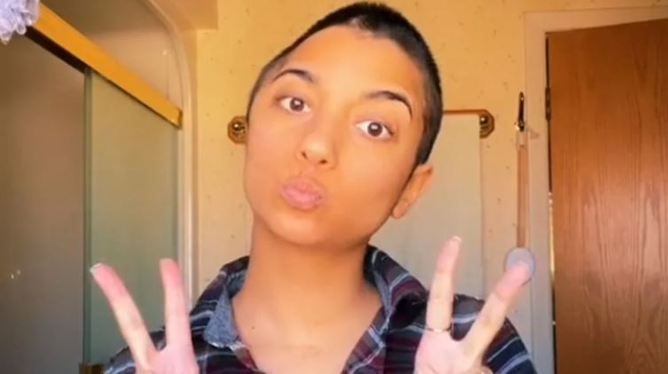 Mulher tem parte do crânio removido após ter sinusite 5 vezes em apenas um ano