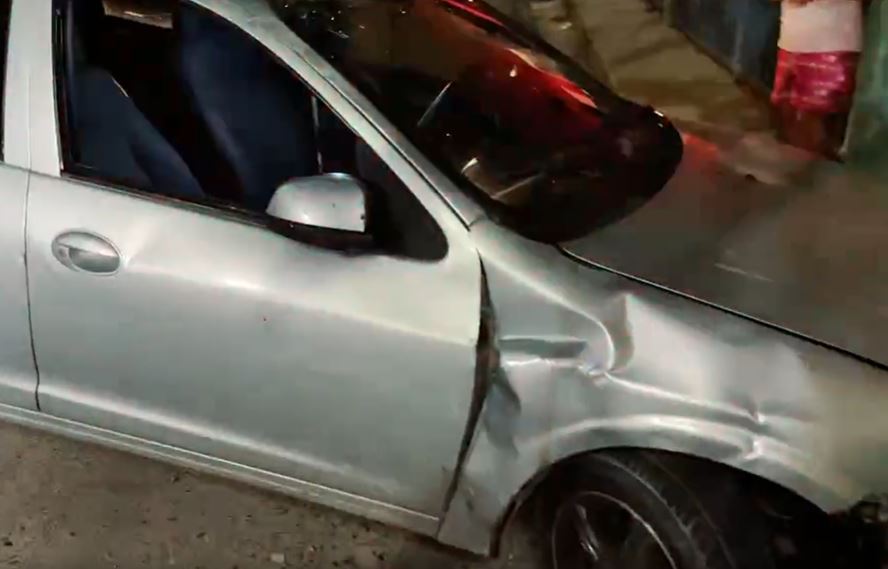 Casal é preso após roubar carro de motorista de app e capotar durante fuga em Manaus