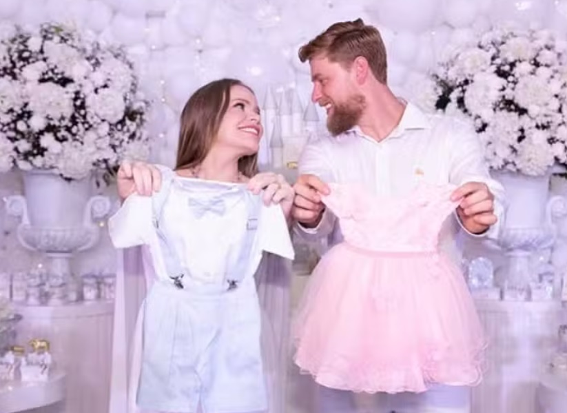 Esperando gêmeos, ex-BBB Paulinha Leitte revela nomes dos bebês