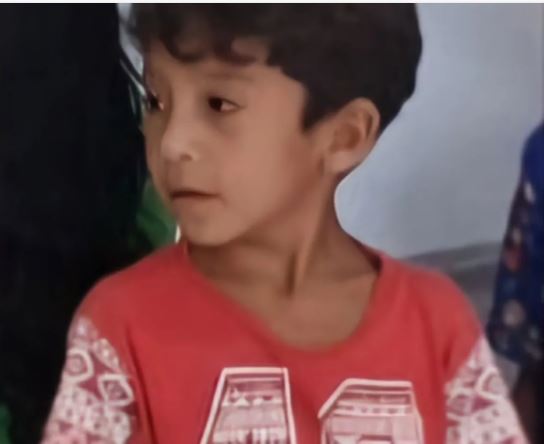 Menino de 7 anos desaparece no Rio Solimões e pai suspeita de ataque de jacaré