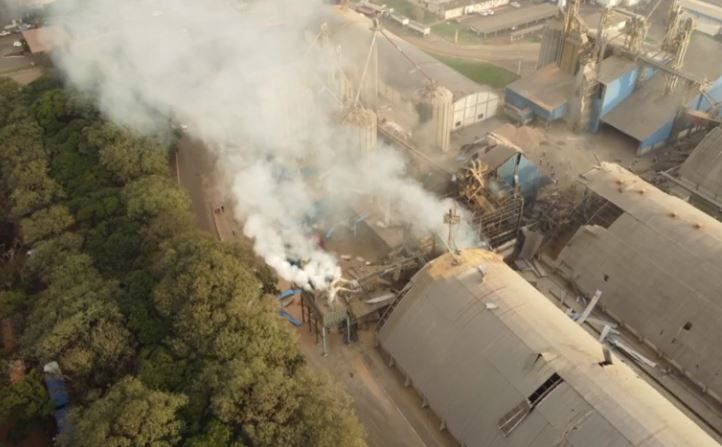 Explosão em cooperativa agroindustrial deixa 7 mortos e 12 feridos no Paraná