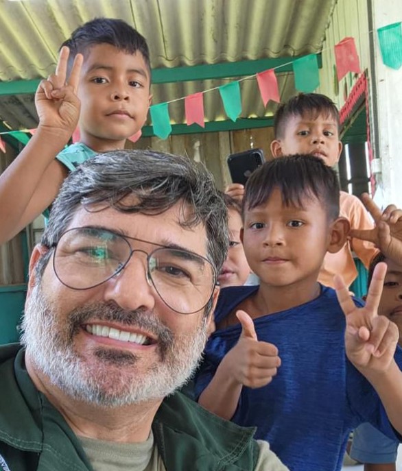 Stand de gibis movimenta programação do Dia das Crianças em Manaus