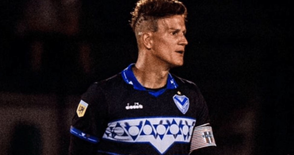 Goleiro do Vélez acusado de agressão sexual paga fiança e ganha liberdade