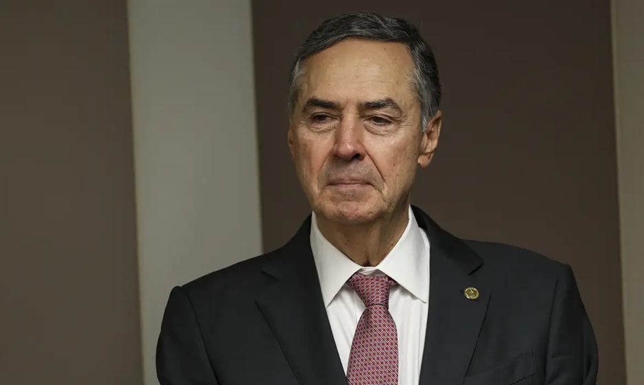 Barroso rebate especulações sobre aposentadoria ter relação com sanções dos EUA