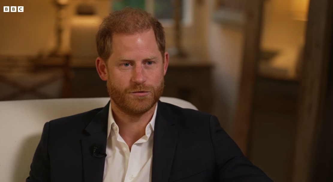 Príncipe Harry diz que não sabe quanto tempo o rei Charles tem de vida