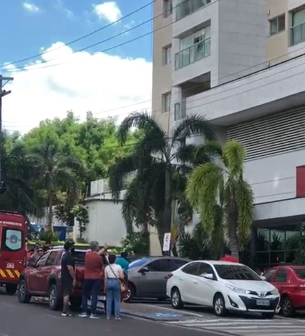 Princípio de incêndio faz prédio ser evacuado no Conjunto Morada do Sol