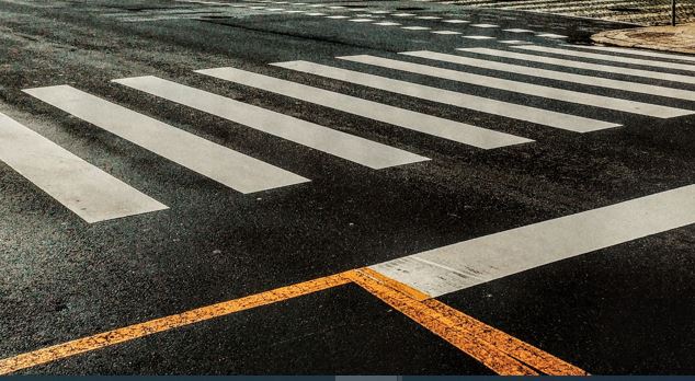 Idoso morre ao ser atropelado na faixa de pedestres em avenida de Manaus