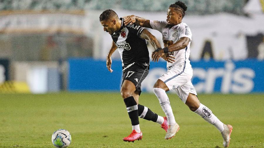 Sem vencer há 4 jogos, Vasco encara Santos no Brasileirão hoje 