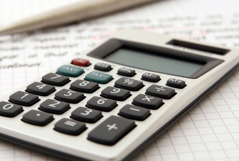 Serviço gratuito de orientação para Declaração de Imposto de Renda é oferecido em Manaus