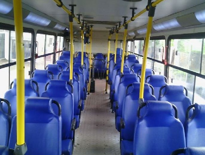 Jovem baleado em assalto a ônibus morre em hospital em Manaus