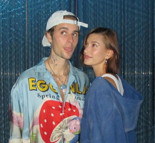 Hailey comemora 6 anos de casamento com Justin Bieber