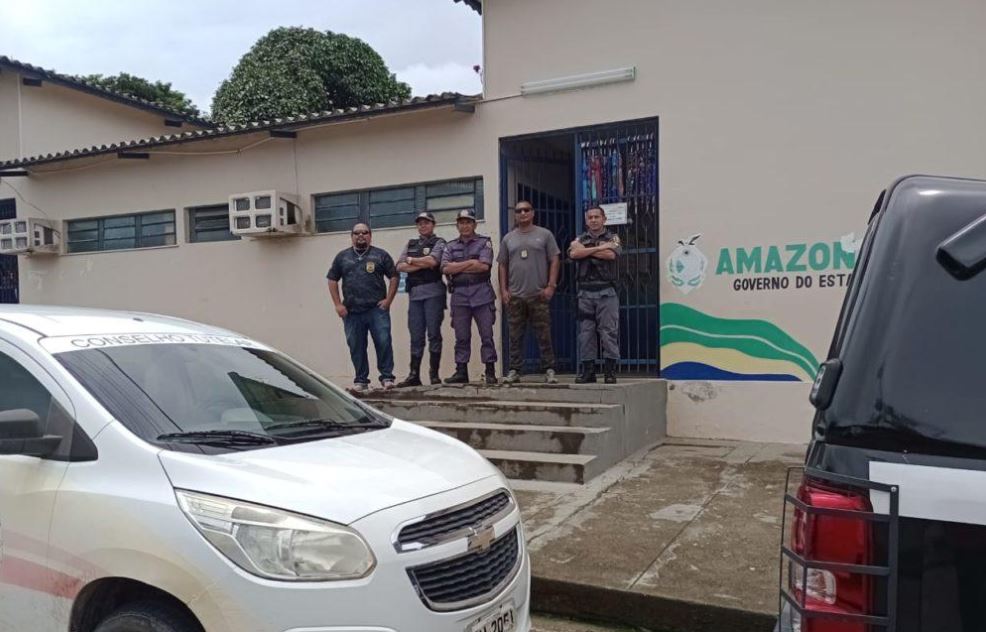 Ameaça de massacre em escola no Amazonas deixa pais em pânico e polícia em alerta