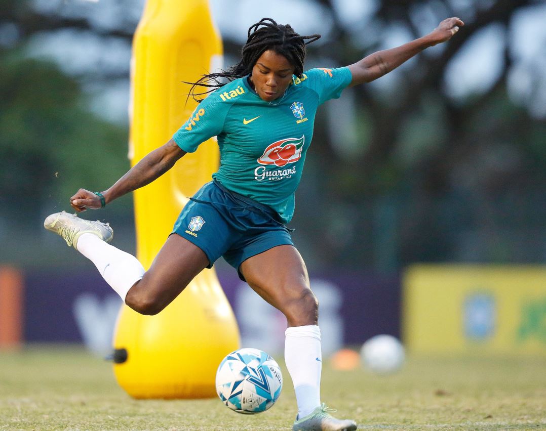 Seleção feminina volta a enfrentar a África do Sul em amistoso hoje