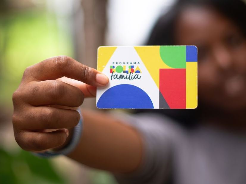 Caixa paga Bolsa Família a beneficiários; confira