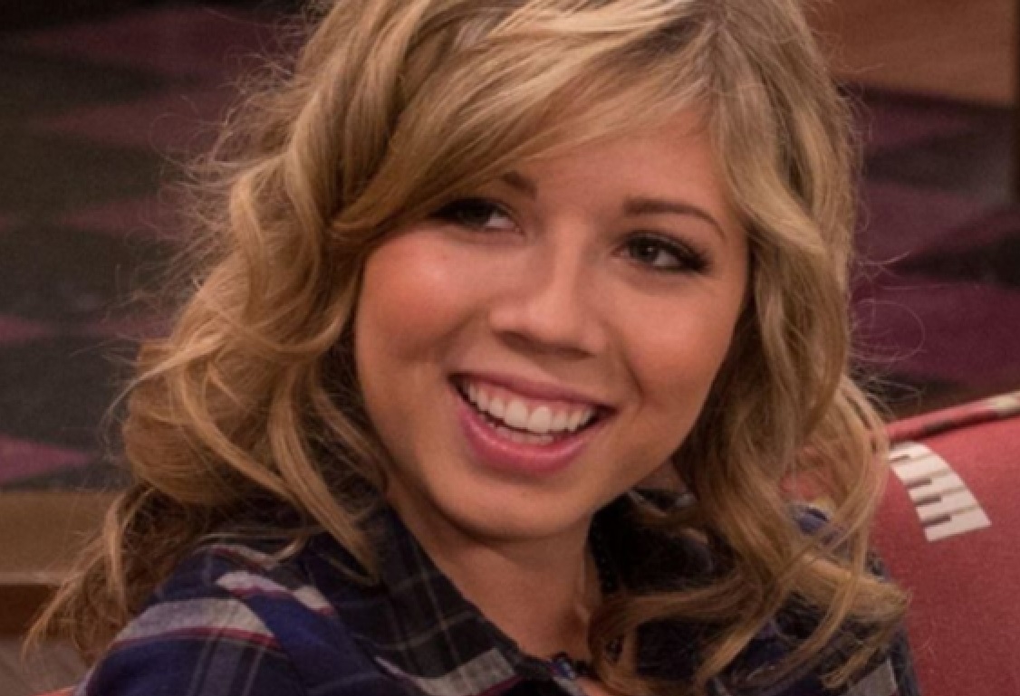 Jennette McCurdy, de 'iCarly', diz que Nickelodeon tentou suborná-la para não falar sobre abuso