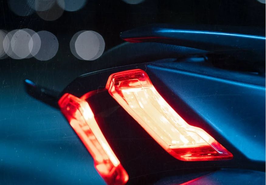 Jovem morre em acidente com motocicleta em Manaus