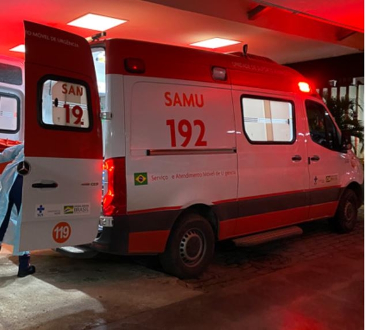 Vítima de assalto é brutamente espancada por dupla em Manaus