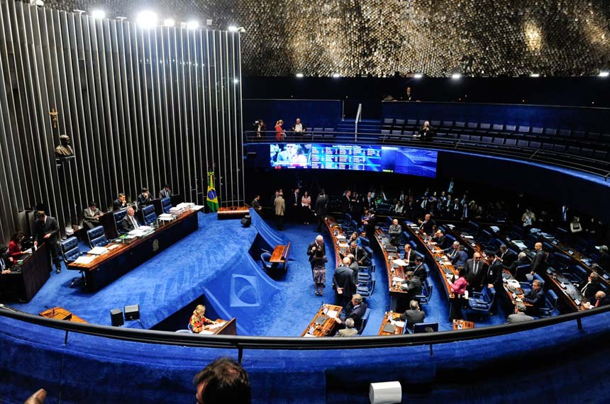 Moraes suspende decisões que bloquearam verbas do Senado