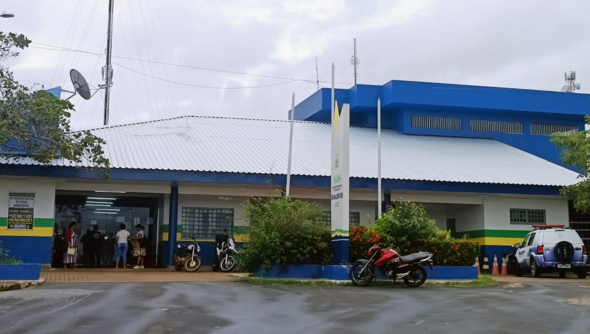 Homem é preso com celular roubado em Manacapuru