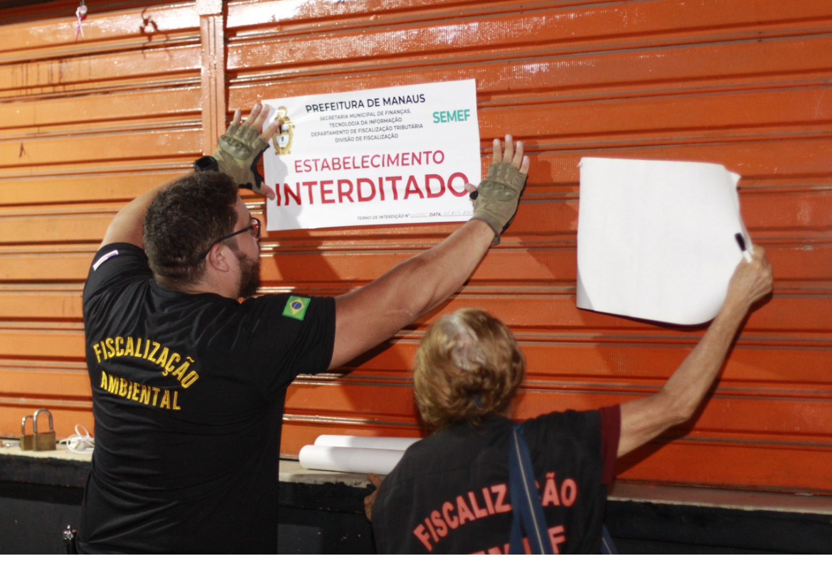 Bares e adegas são autuados por irregularidades em Manaus
