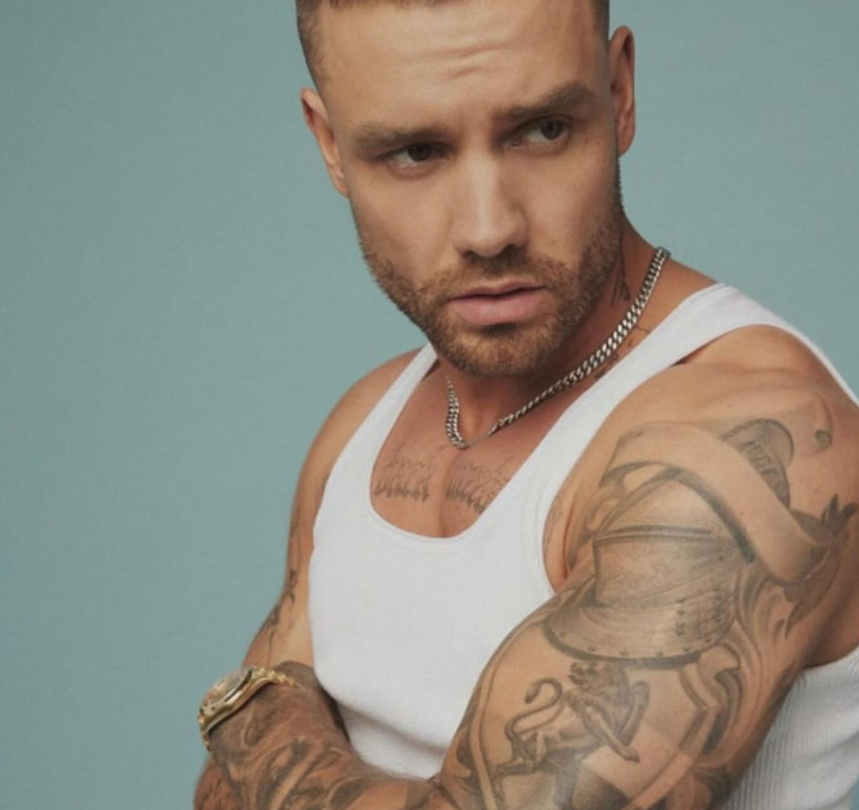 Liam Payne pulou da sacada do hotel, dizem autoridades argentinas