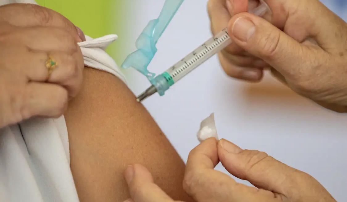 Ministério da Saúde entrega nova remessa de vacinas da dengue