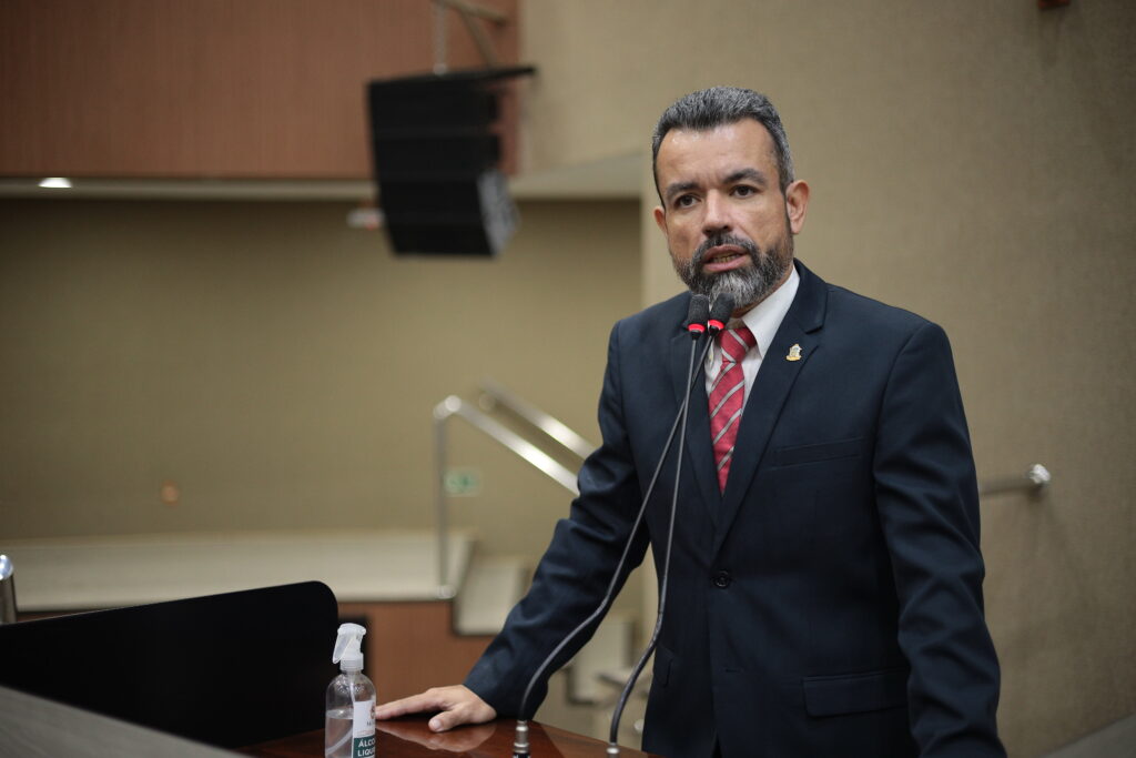 Vereador Peixoto tem mandato cassado pelo TRE em Manaus; Isaac Tayah assume cargo