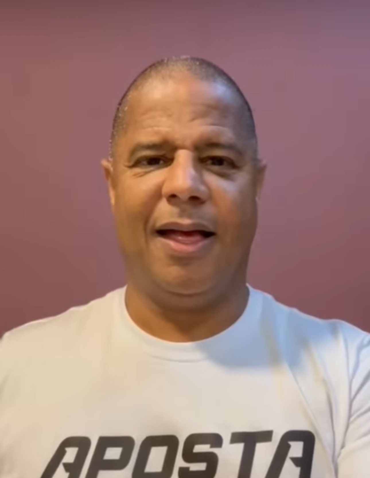 Marcelinho Carioca perde apartamento de R$ 1,3 milhão por não pagar condomínio 