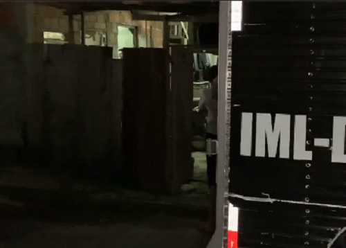 Homem é encontrado morto dentro de banheiro em Manaus