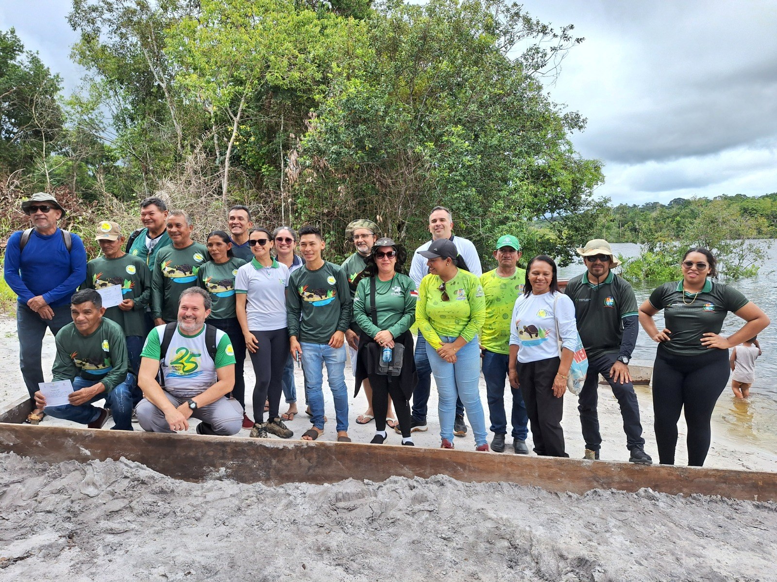 Mais de 300 quelônios são soltos em Parintins em ação do Projeto Pé-de-Pincha