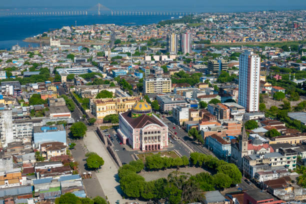 Corpus Christi: Prefeitura decreta ponto facultativo e Manaus terá 'feriadão'