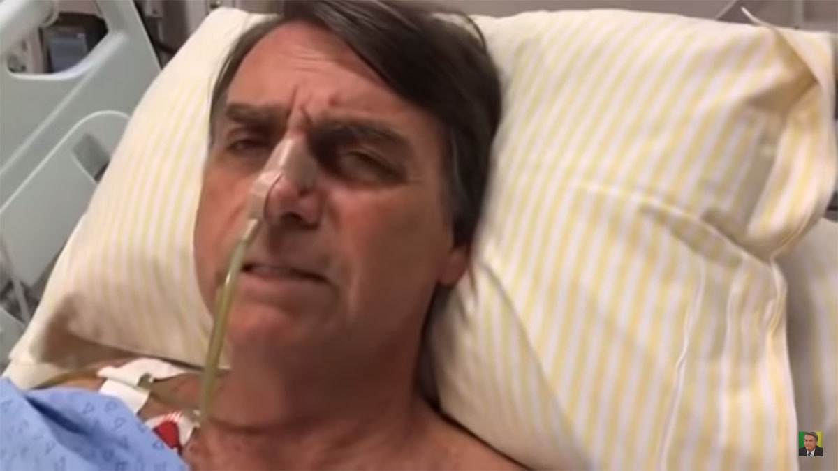 Bolsonaro passa por novos exames e médicos decidem sobre cirurgia de emergência