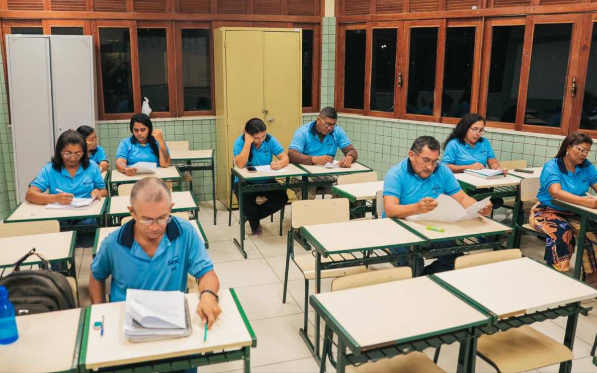 Vagas na Educação de Jovens e Adultos do Sesc-AM encerram na sexta-feira