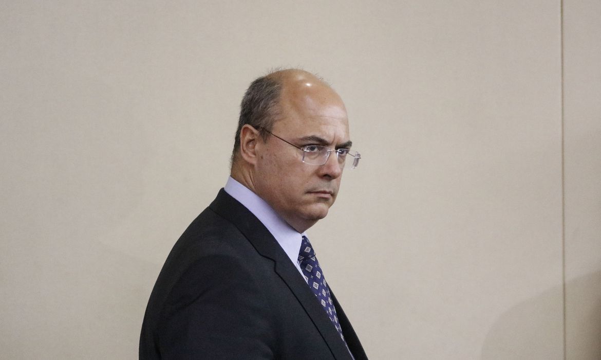 Witzel sofre Impeachment por unanimidade e fica inelegível por 5 anos