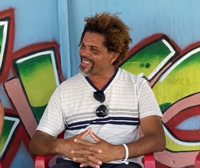 Partidos tentam convencer morador de rua espancado a virar candidato a deputado 