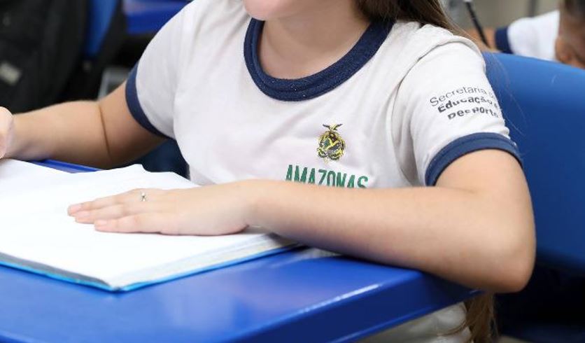 Justiça amplia decisão e garante apoio escolar a todos os alunos com deficiência em Coari