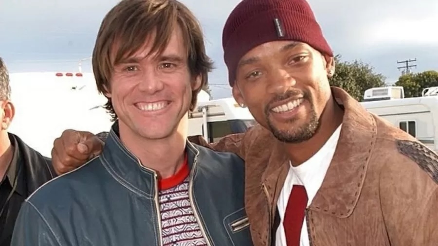 Jim Carrey critica aplausos a Will Smith após tapa em Chris Rock no Oscar: 'Fiquei enojado'