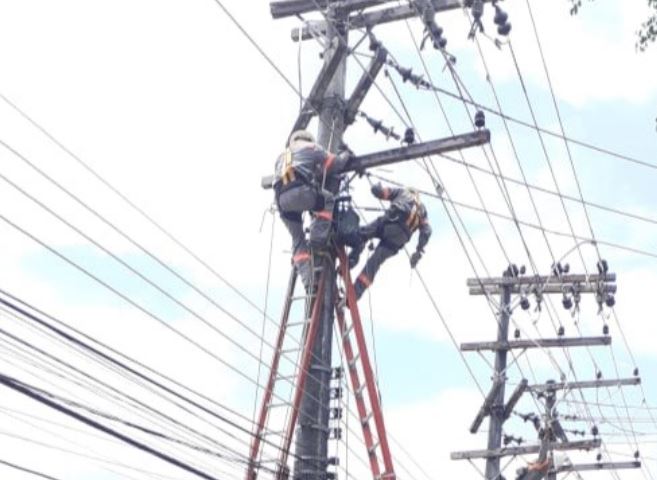 Manutenção em rede deixa bairros sem energia neste sábado  em Manaus 