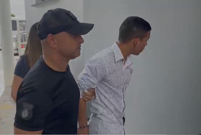 Preso diz que cravou faca no pescoço do cunhado em Manaus para defender irmã