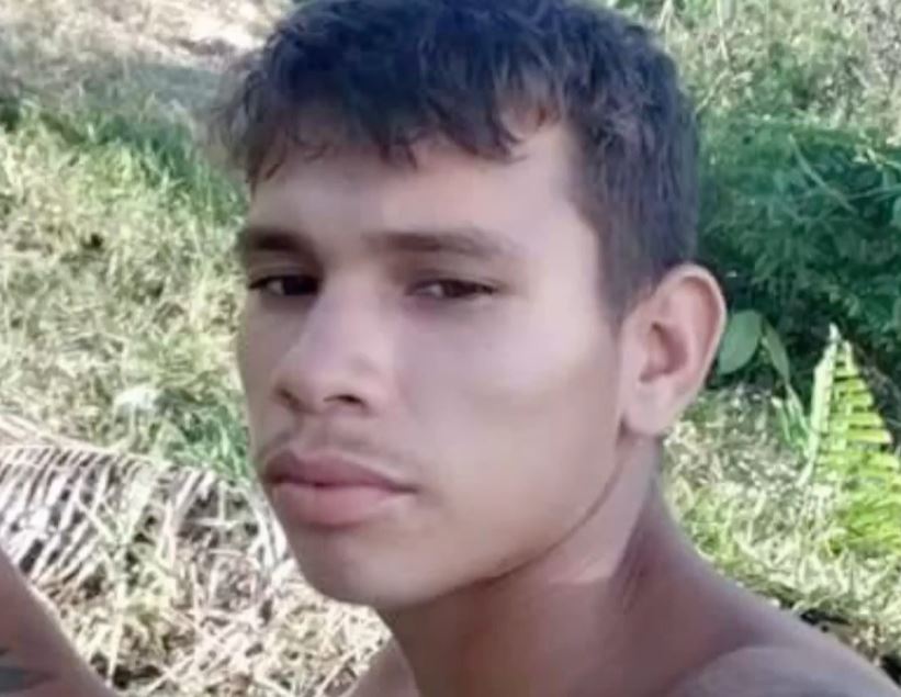 Homem ataca cunhada a facadas dentro de casa em Manaus; vítima está internada