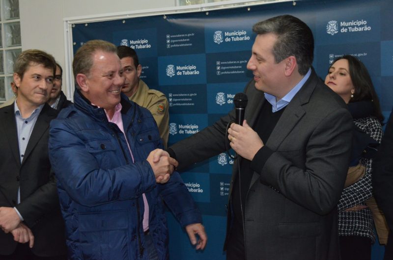 Prefeito e vice são presos por corrupção e lavagem de dinheiro