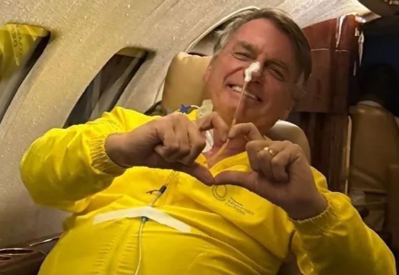 Médicos divulgarão hoje se Bolsonaro precisará de nova cirurgia