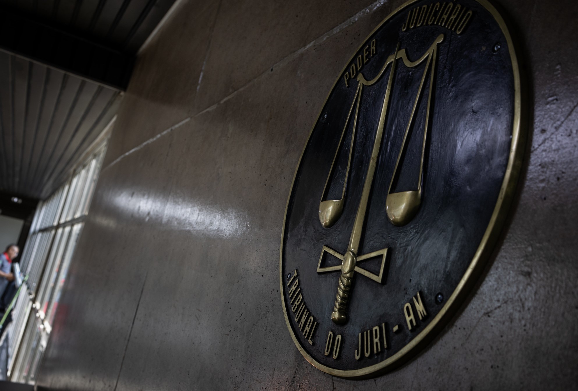 PM é condenado por atirar em homem durante briga em posto de combustíveis na Vila da Prata