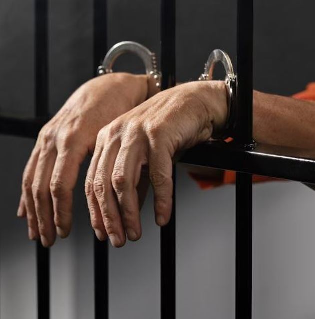 Após fuga frenética, foragido é preso no centro de Apuí